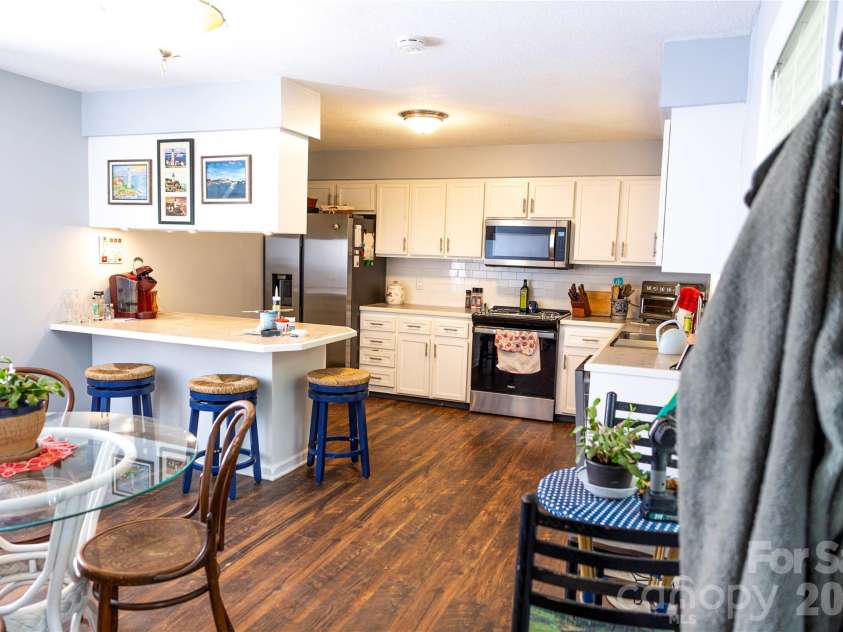57 Gribble Road, Franklin, NC 28734.  MLS# CAR4377789, YatesRealty ID 126. 