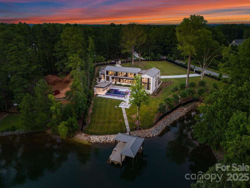 2536 Brawley School Road, Mooresville, NC 28117.  MLS# CAR4276909, YatesRealty ID 1260. 