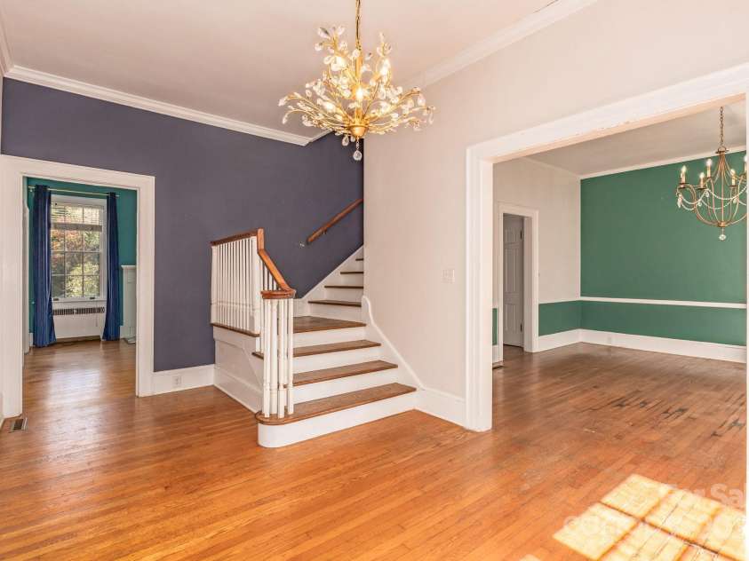 300 Morgan Street, Marion, NC 28752.  MLS# CAR4306863, YatesRealty ID 1260. 