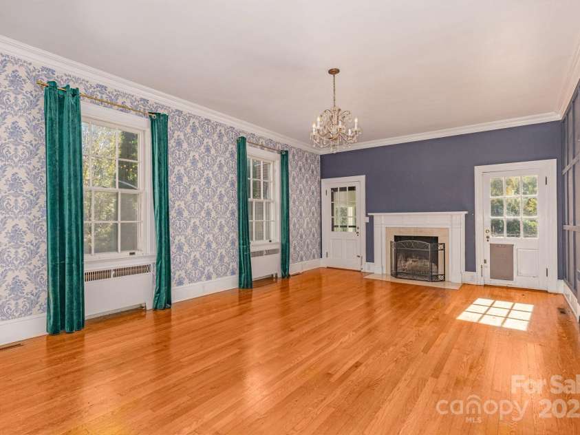 300 Morgan Street, Marion, NC 28752.  MLS# CAR4306863, YatesRealty ID 1260. 