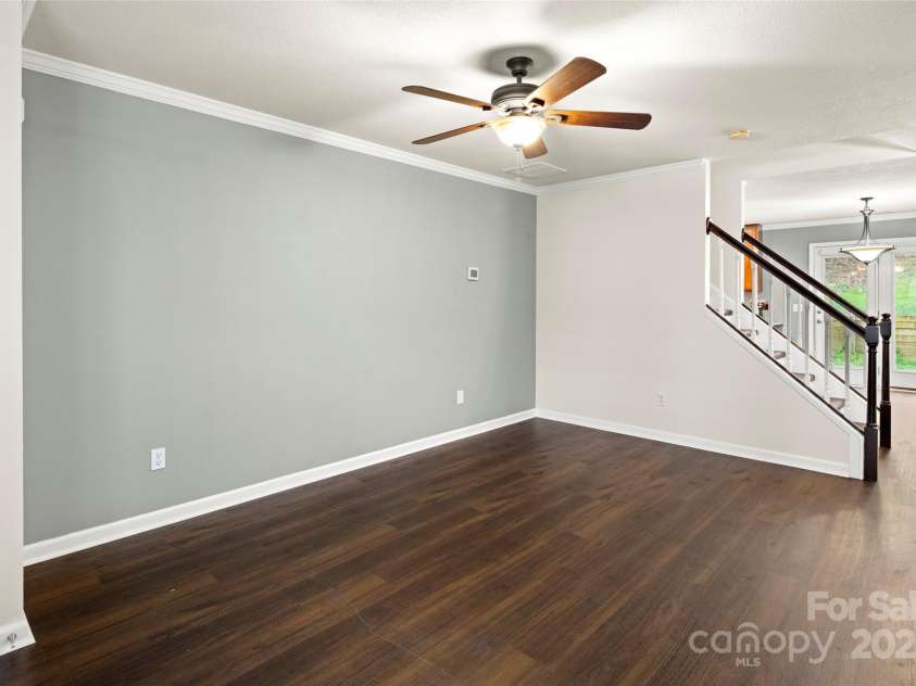 134 Alpine Ridge Drive, Asheville, NC 28803.  MLS# CAR4244493, YatesRealty ID 12600. Newer LVP flooring!