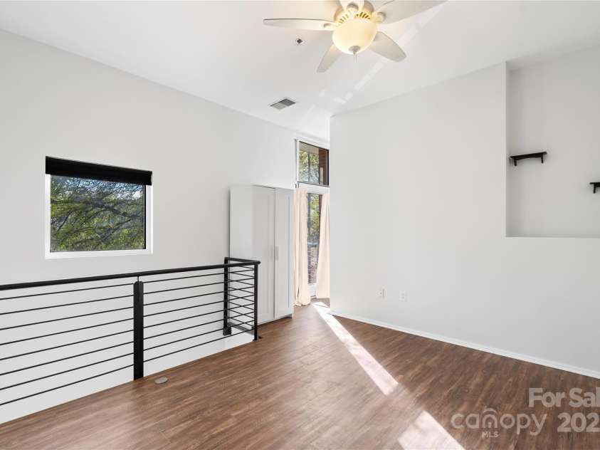 2076 Euclid Avenue, Charlotte, NC 28203.  MLS# CAR4329010, YatesRealty ID 12601. 