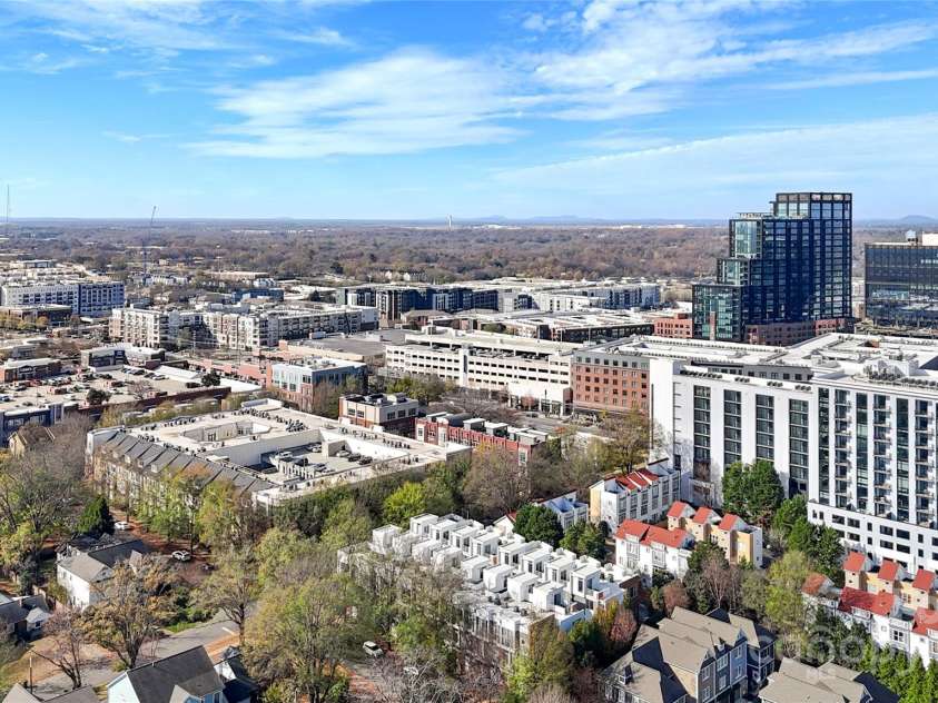 2076 Euclid Avenue, Charlotte, NC 28203.  MLS# CAR4329010, YatesRealty ID 12601. 