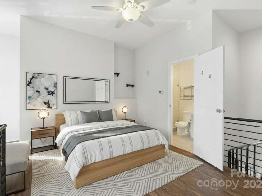 2076 Euclid Avenue, Charlotte, NC 28203.  MLS# CAR4329010, YatesRealty ID 12601. Virtually staged