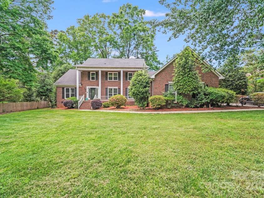 6730 Gold Wagon Lane, Mint Hill, NC 28227.  MLS# CAR4242140, YatesRealty ID 12601. 