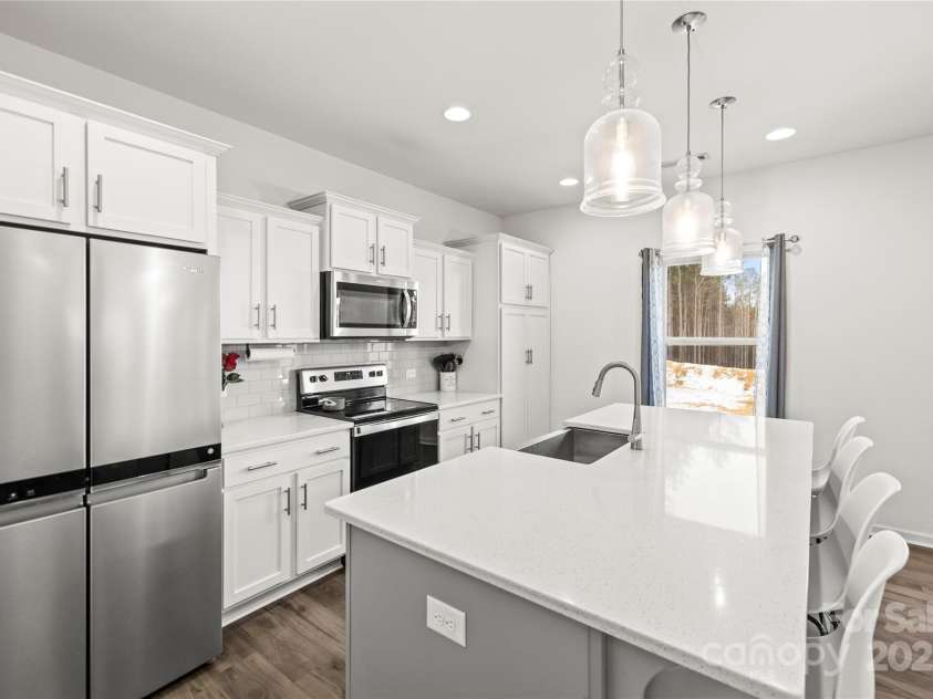 144 Mooring Drive, Statesville, NC 28677.  MLS# CAR4211549, YatesRealty ID 12602. 