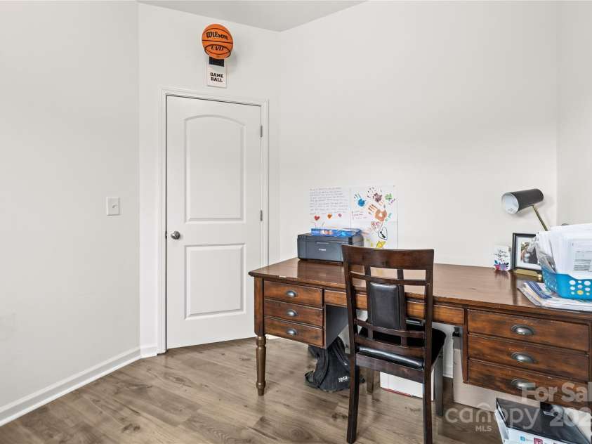 144 Mooring Drive, Statesville, NC 28677.  MLS# CAR4211549, YatesRealty ID 12602. 