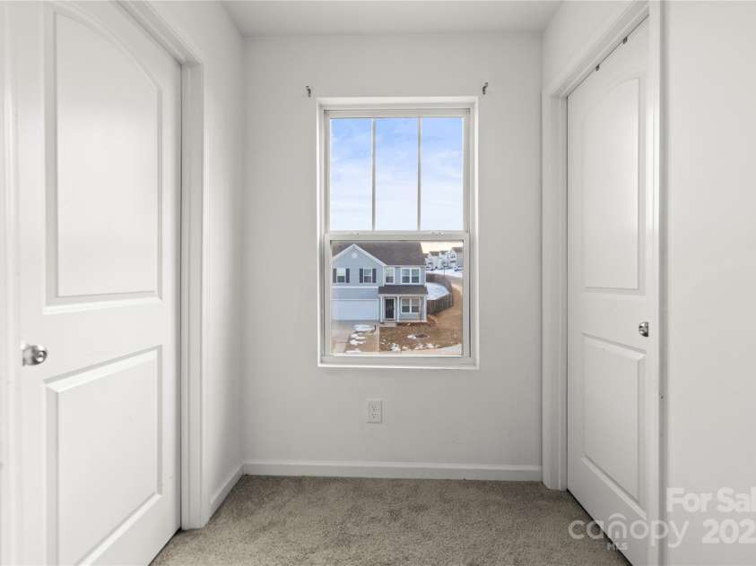 144 Mooring Drive, Statesville, NC 28677.  MLS# CAR4211549, YatesRealty ID 12602. 