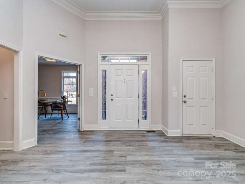 7852 Grimsby Circle, Harrisburg, NC 28075.  MLS# CAR4333886, YatesRealty ID 12602. Foyer