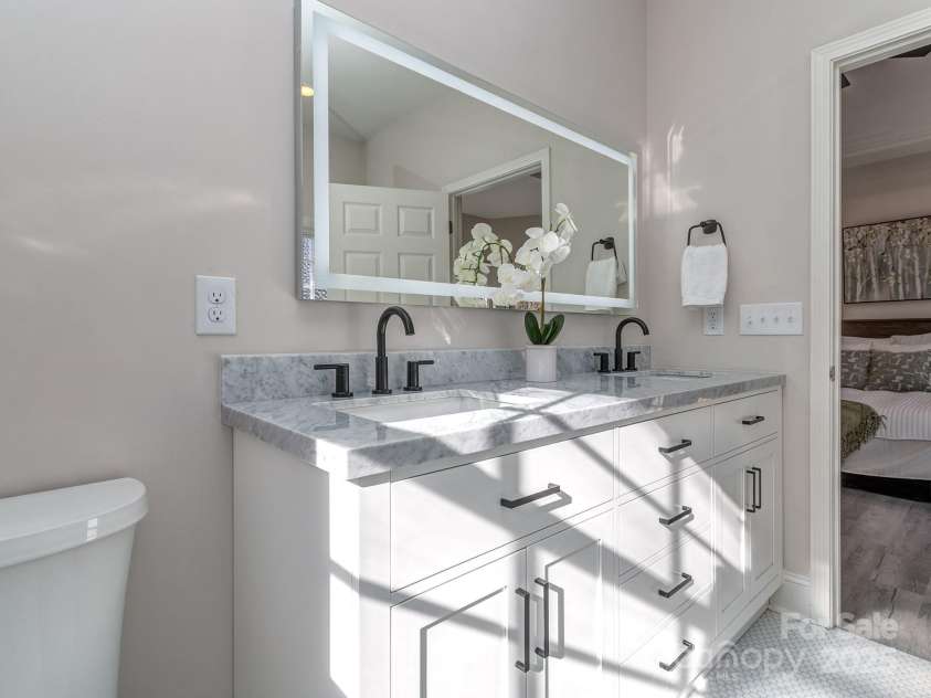 7852 Grimsby Circle, Harrisburg, NC 28075.  MLS# CAR4333886, YatesRealty ID 12602. Fully Renovated