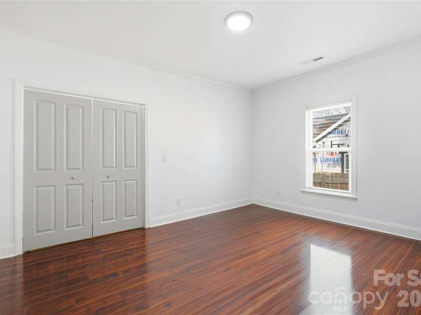 2224 Weyland Avenue, Charlotte, NC 28208.  MLS# CAR4346136, YatesRealty ID 12603. 2nd Bedroom at front