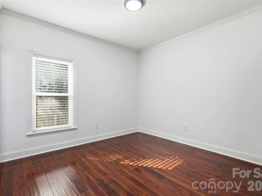 2224 Weyland Avenue, Charlotte, NC 28208.  MLS# CAR4346136, YatesRealty ID 12603. 