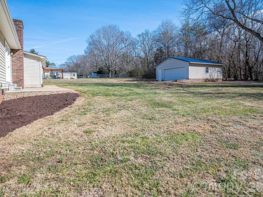 2596 Prince Drive, Lincolnton, NC 28092.  MLS# CAR4344636, YatesRealty ID 12604. 