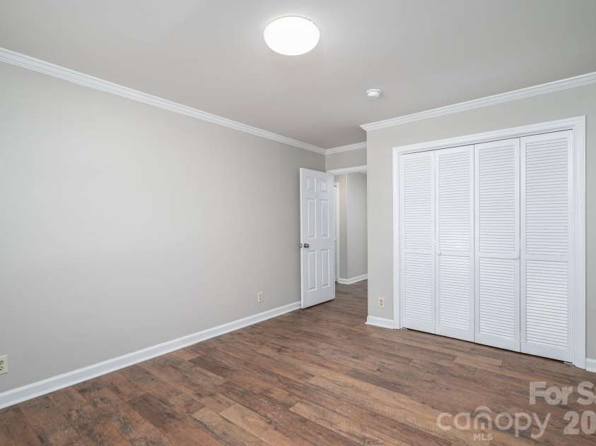 2596 Prince Drive, Lincolnton, NC 28092.  MLS# CAR4344636, YatesRealty ID 12604. 