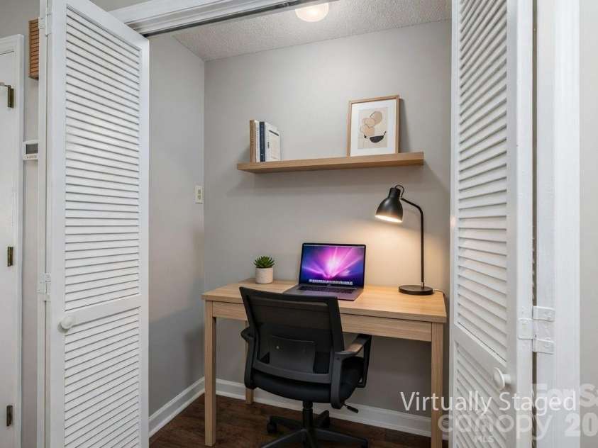 2596 Prince Drive, Lincolnton, NC 28092.  MLS# CAR4344636, YatesRealty ID 12604. VIRTUALLY STAGED HALLWAY CLOSEET/OFFICE CLOSET/OFFICE
