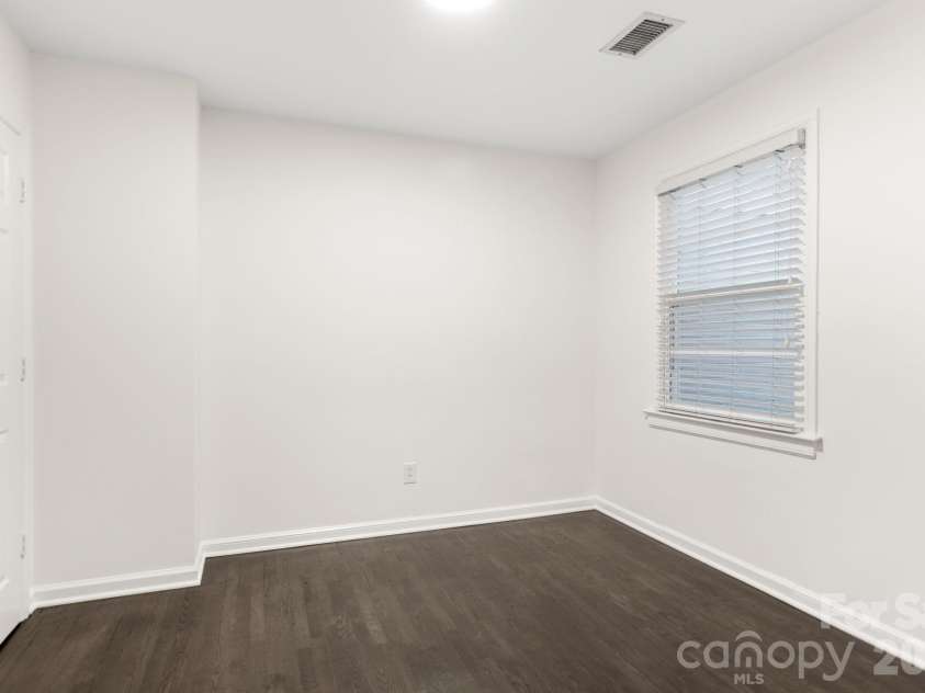 212 Wakefield Drive, Charlotte, NC 28209.  MLS# CAR4406232, YatesRealty ID 12605. Bedroom 2