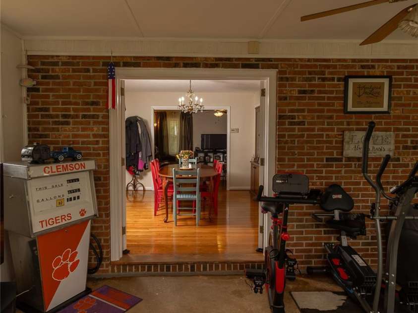 1352 Cherokee Street, Blacksburg, SC 29702.  MLS# CAR4257799, YatesRealty ID 12606. 