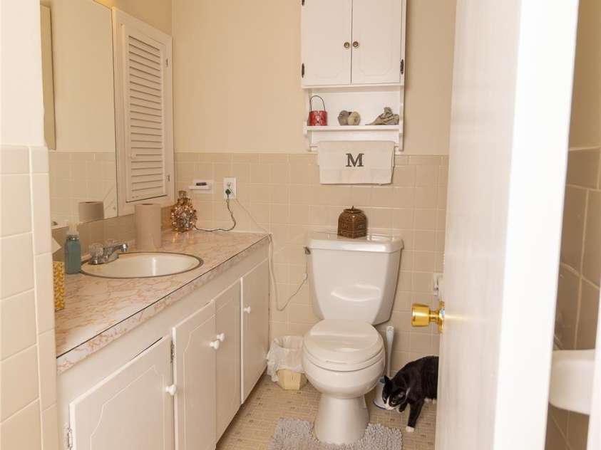 1352 Cherokee Street, Blacksburg, SC 29702.  MLS# CAR4257799, YatesRealty ID 12606. 