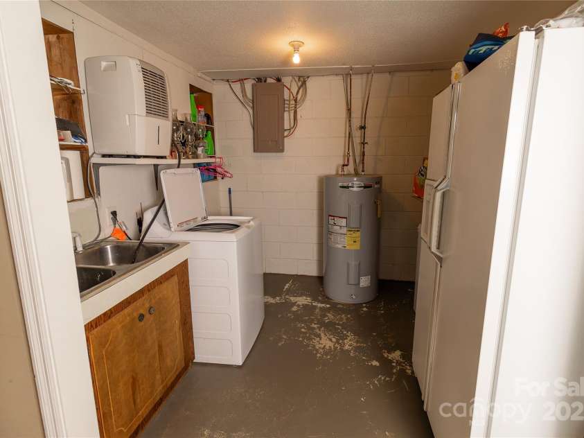 1352 Cherokee Street, Blacksburg, SC 29702.  MLS# CAR4257799, YatesRealty ID 12606. 