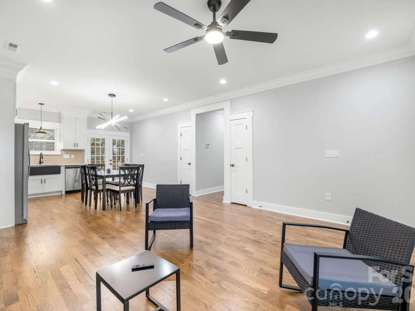 2302 Jordi Way, Charlotte, NC 28213.  MLS# CAR4351833, YatesRealty ID 12606. 