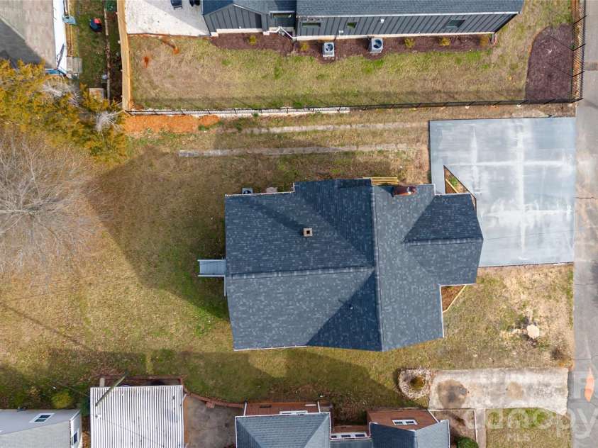430 Green Street, Morganton, NC 28655.  MLS# CAR4346598, YatesRealty ID 12608. 