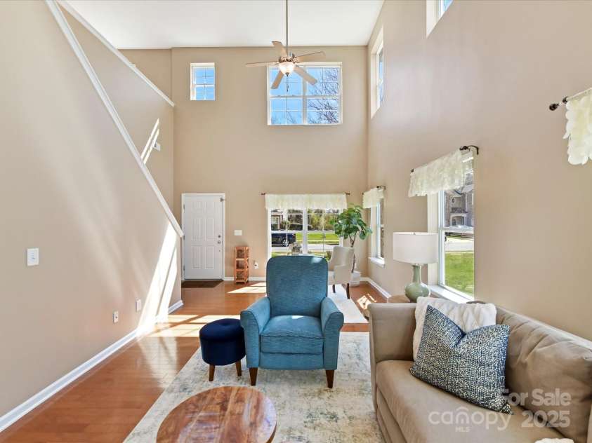 4634 Craigmoss Lane, Charlotte, NC 28278.  MLS# CAR4235541, YatesRealty ID 12608. 