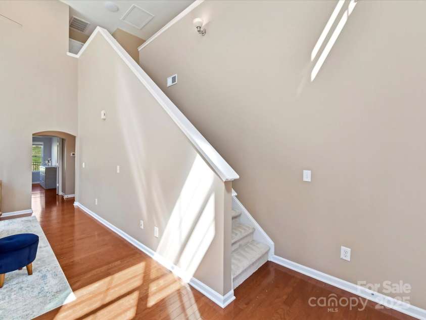 4634 Craigmoss Lane, Charlotte, NC 28278.  MLS# CAR4235541, YatesRealty ID 12608. 