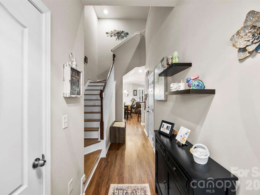3270 Yarmouth Lane, Gastonia, NC 28056.  MLS# CAR4352828, YatesRealty ID 12609. 
