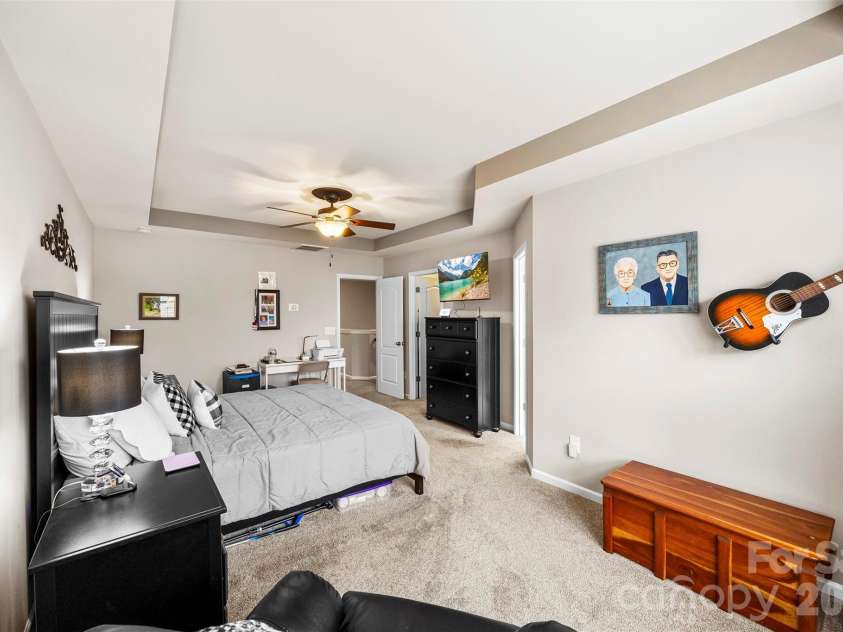 3270 Yarmouth Lane, Gastonia, NC 28056.  MLS# CAR4352828, YatesRealty ID 12609. 