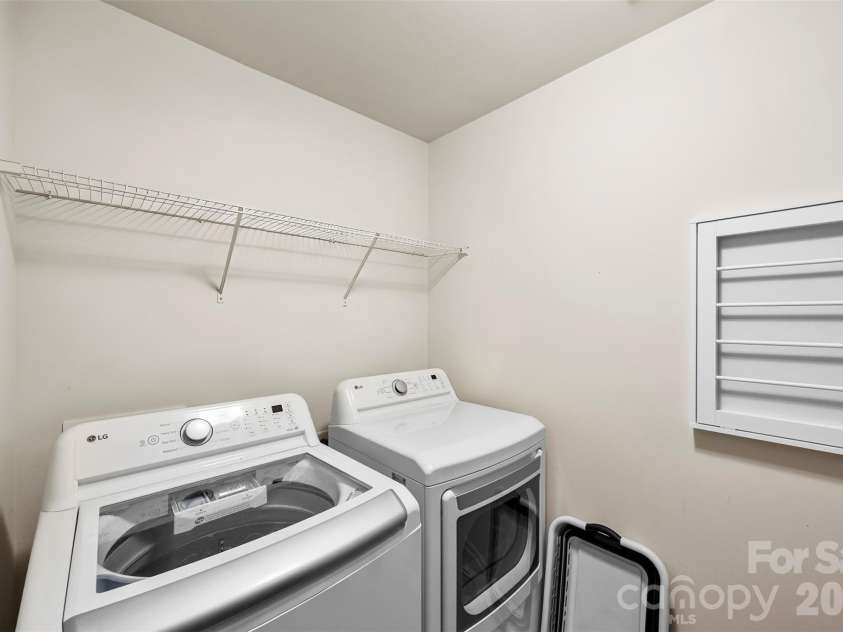 3270 Yarmouth Lane, Gastonia, NC 28056.  MLS# CAR4352828, YatesRealty ID 12609. 