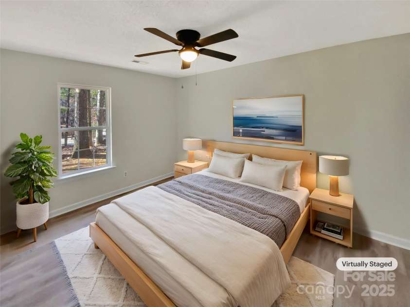 215 Creek View Road, Mooresville, NC 28117.  MLS# CAR4221977, YatesRealty ID 12610. Staged Photo