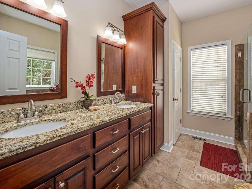7245 Willow Brook Court, Denver, NC 28037.  MLS# CAR4256257, YatesRealty ID 12613. 