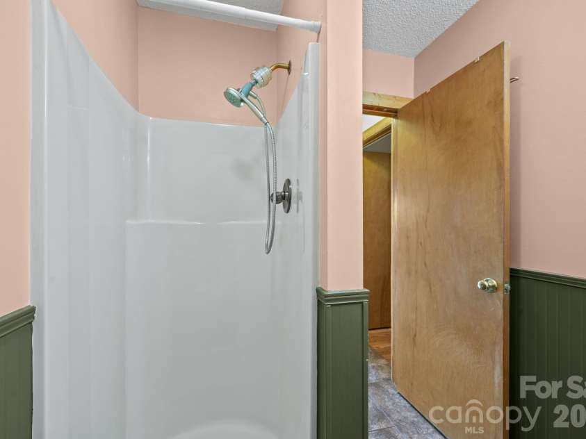 234 Justice Ridge Road, Candler, NC 28715.  MLS# CAR4359838, YatesRealty ID 12614. 