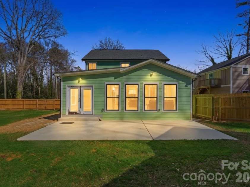 1416 Browdis Avenue, Kannapolis, NC 28083.  MLS# CAR4399433, YatesRealty ID 12615. 