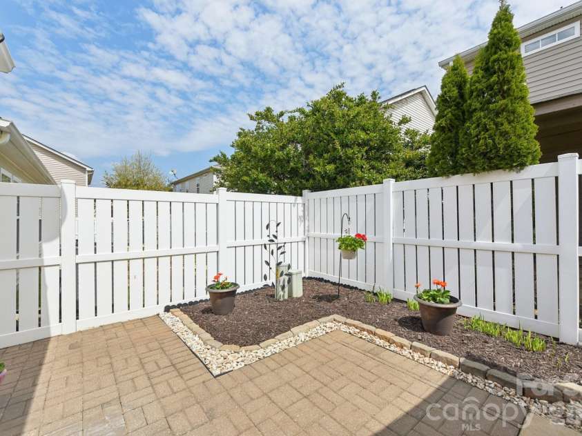 3741 Capris Lane, Fort Mill, SC 29707.  MLS# CAR4362992, YatesRealty ID 12617. 