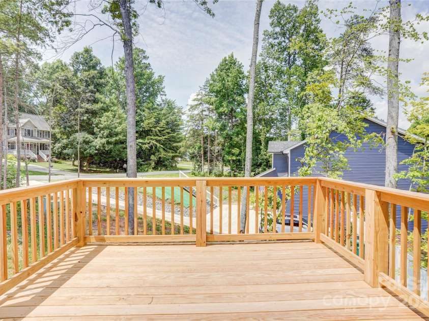 206 Kayla Drive, Salisbury, NC 28146.  MLS# CAR4274798, YatesRealty ID 12618. 