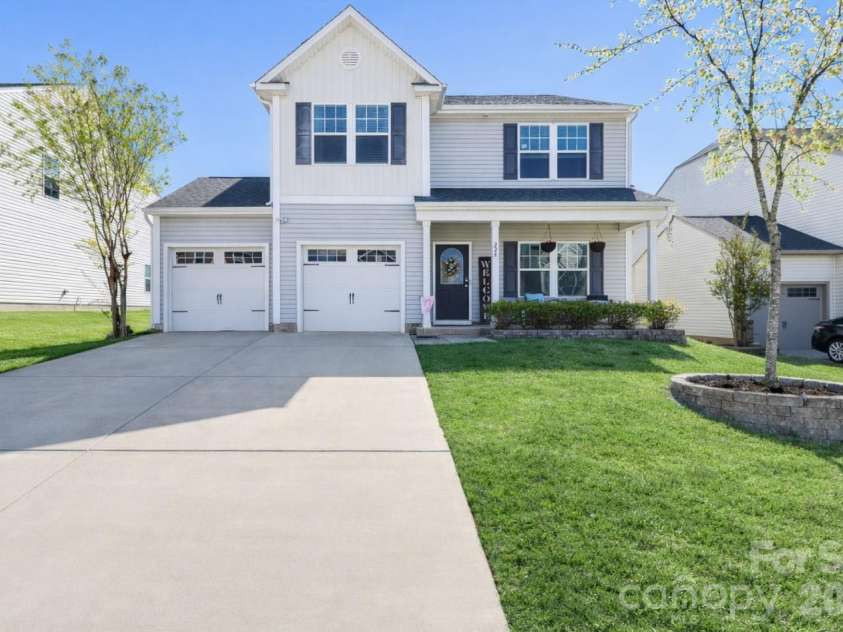 228 Fesperman Circle, Troutman, NC 28166.  MLS# CAR4365643, YatesRealty ID 12618. 