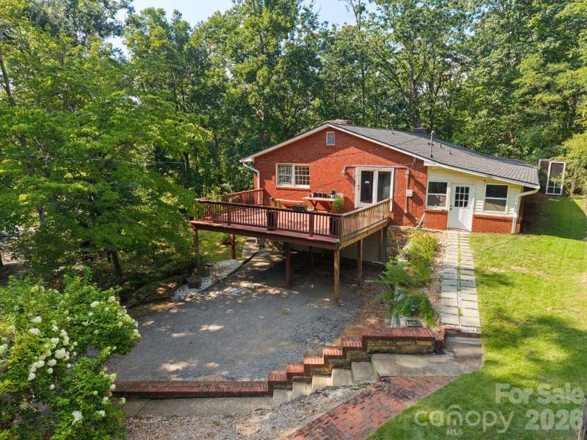 233 Church Road, Fairview, NC 28730.  MLS# CAR4394099, YatesRealty ID 12619. 