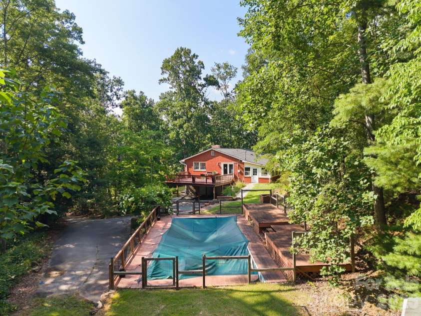 233 Church Road, Fairview, NC 28730.  MLS# CAR4394099, YatesRealty ID 12619. 