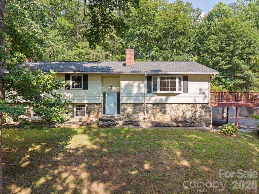 233 Church Road, Fairview, NC 28730.  MLS# CAR4394099, YatesRealty ID 12619. 