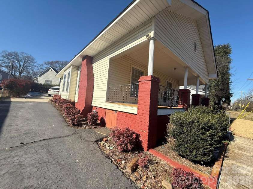 704 Old Charlotte Road, Concord, NC 28027.  MLS# CAR4342057, YatesRealty ID 1262. 