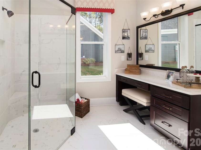 8941 Silver Springs Court, Charlotte, NC 28215.  MLS# CAR4365096, YatesRealty ID 12620. 
