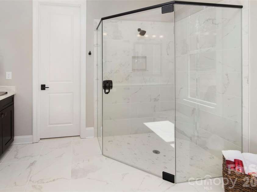 8941 Silver Springs Court, Charlotte, NC 28215.  MLS# CAR4365096, YatesRealty ID 12620. 