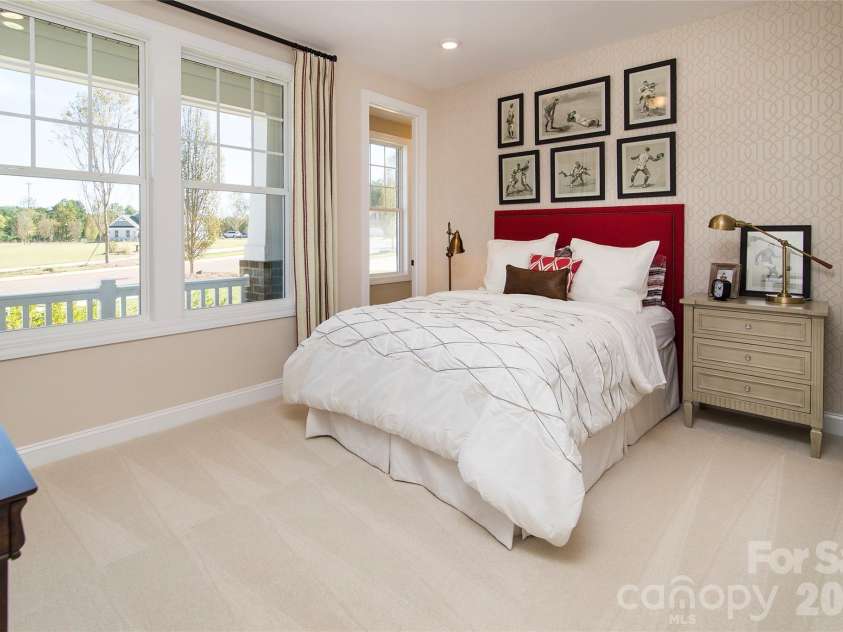 8941 Silver Springs Court, Charlotte, NC 28215.  MLS# CAR4365096, YatesRealty ID 12620. 