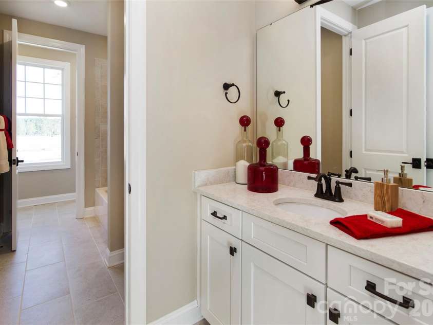 8941 Silver Springs Court, Charlotte, NC 28215.  MLS# CAR4365096, YatesRealty ID 12620. 