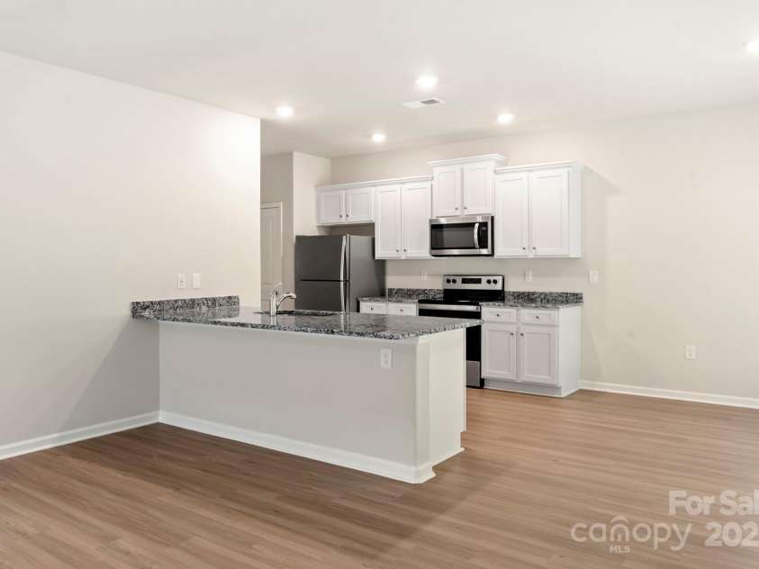 3263 Maple Ridge Drive, Gastonia, NC 28052.  MLS# CAR4221601, YatesRealty ID 12621. 