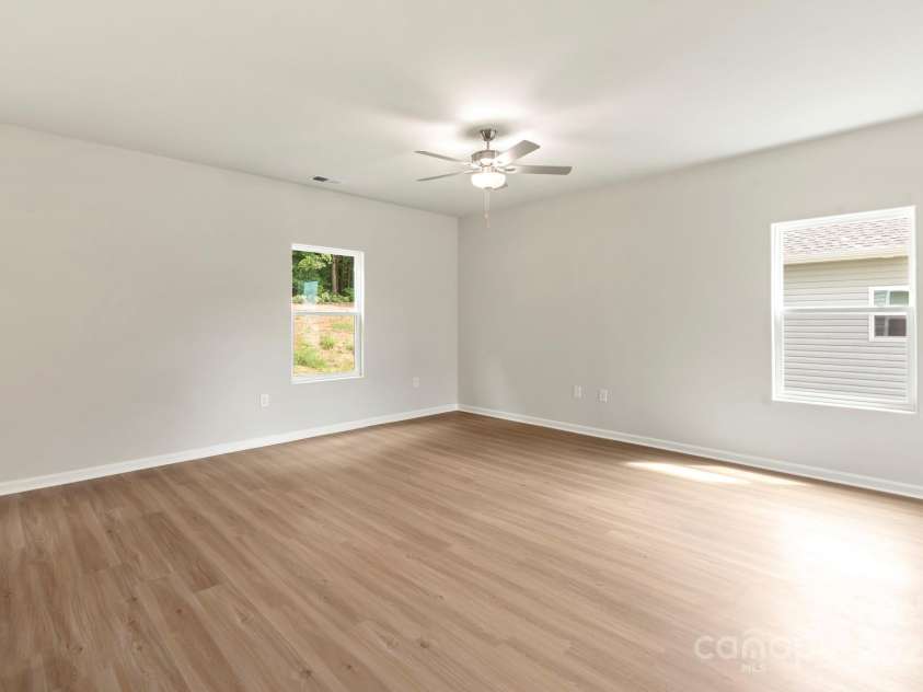 3263 Maple Ridge Drive, Gastonia, NC 28052.  MLS# CAR4221601, YatesRealty ID 12621. 