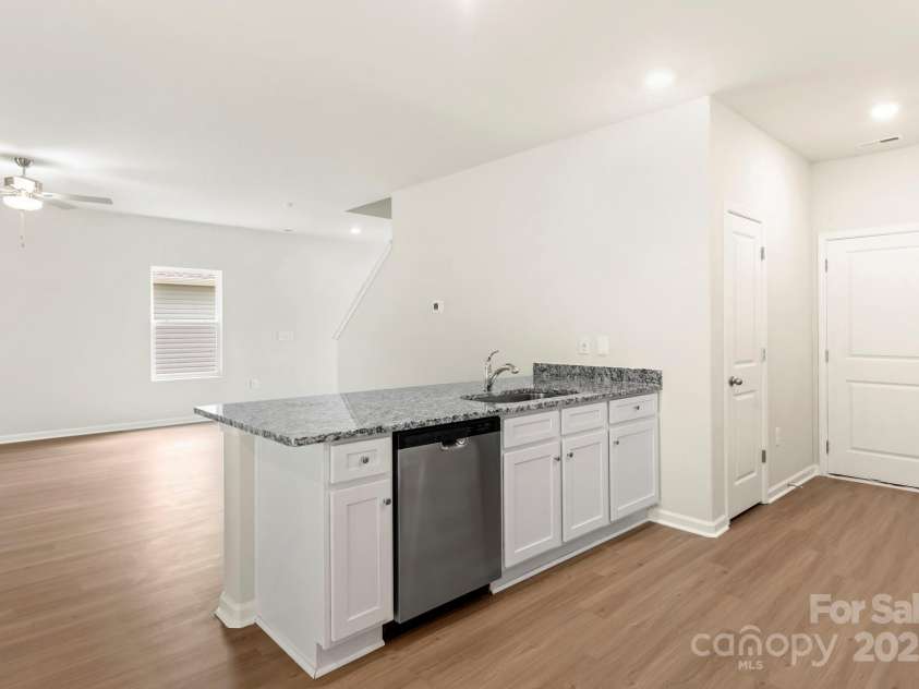 3263 Maple Ridge Drive, Gastonia, NC 28052.  MLS# CAR4221601, YatesRealty ID 12621. 