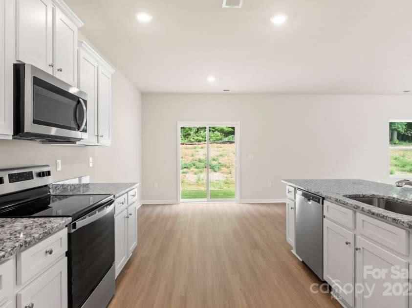 3263 Maple Ridge Drive, Gastonia, NC 28052.  MLS# CAR4221601, YatesRealty ID 12621. 