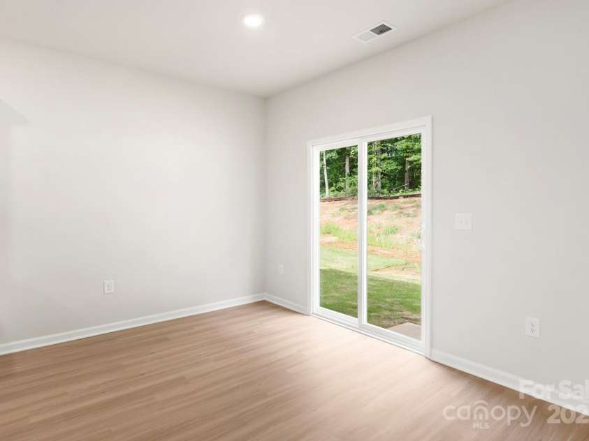 3263 Maple Ridge Drive, Gastonia, NC 28052.  MLS# CAR4221601, YatesRealty ID 12621. 